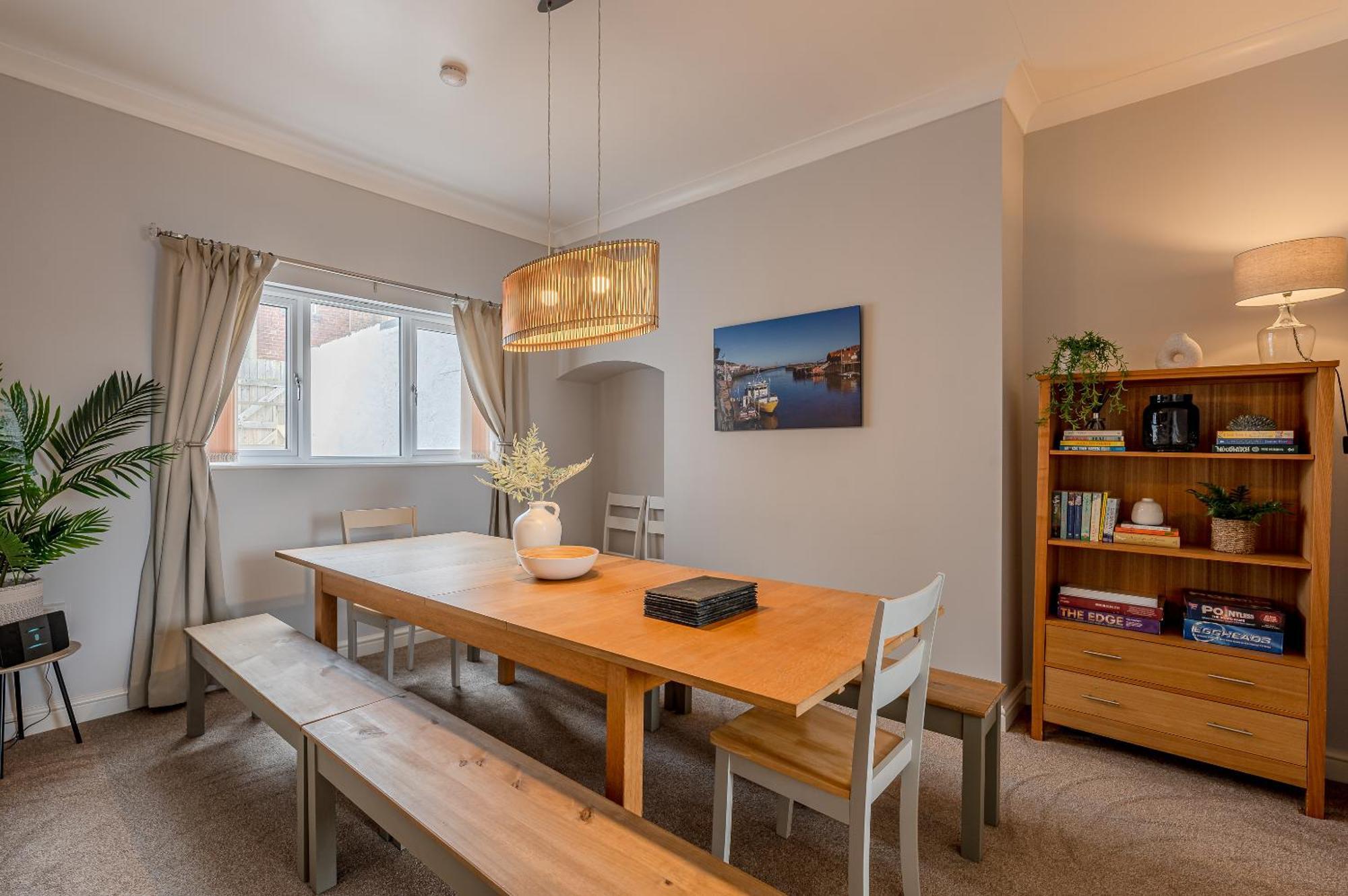 וויטבי Rosemill - Large Pet Friendly Home With Off Road Parking מראה חיצוני תמונה